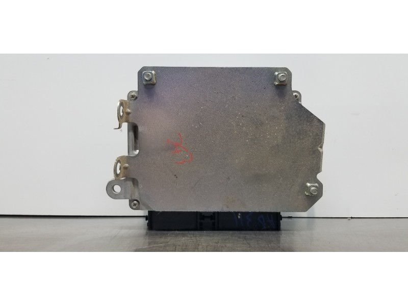 Recambio de centralita motor uce para mitsubishi outlander (gf0) motion 2wd referencia OEM IAM 1860C987  