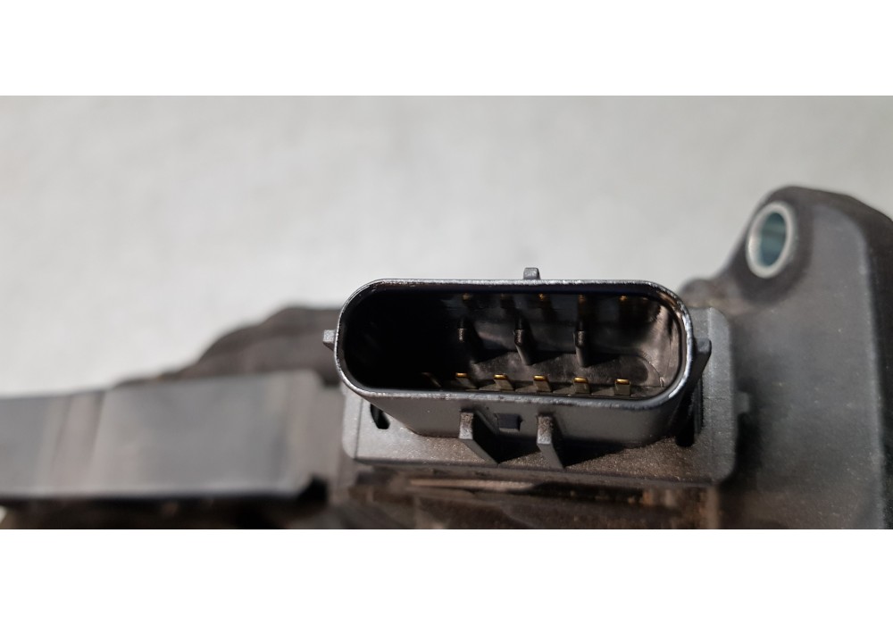 Recambio de pedal acelerador para volkswagen crafter kasten (sy) furgón 35 bl ta fwd referencia OEM IAM 2N1721503  