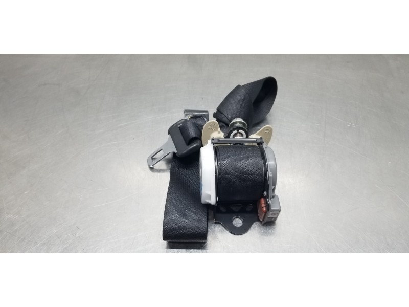 Recambio de cinturon seguridad trasero derecho para mitsubishi outlander (gf0) motion 2wd referencia OEM IAM 7000F324XA TKAB2EN3