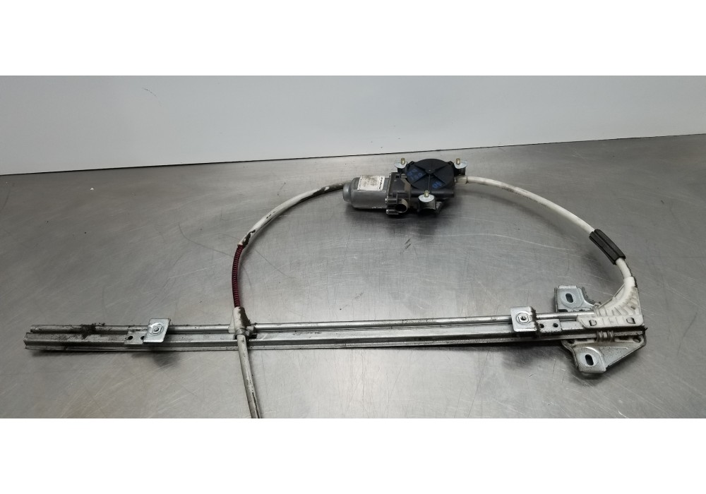 Recambio de elevalunas delantero derecho para renault mascott fg 160. 35/55/65 cabina individual referencia OEM IAM 7700351294  