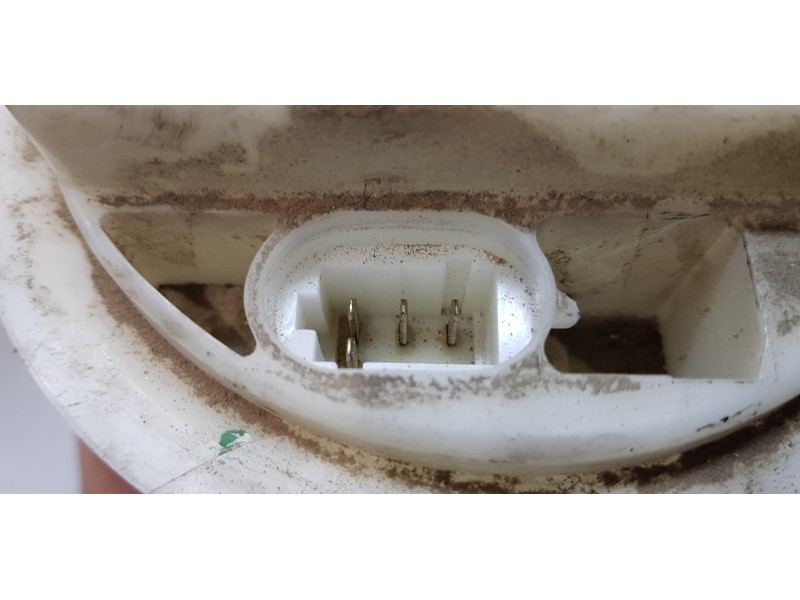 Recambio de aforador para dacia sandero básico referencia OEM IAM 172024388R  