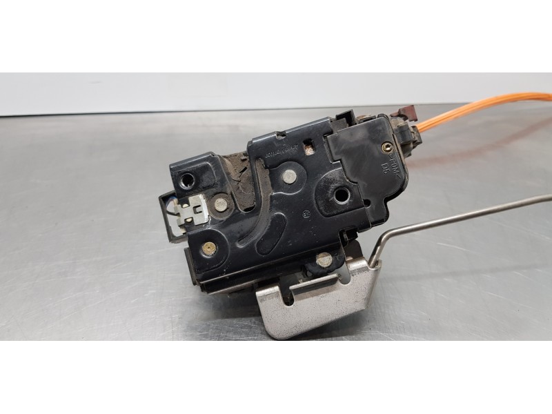 Recambio de cerradura puerta delantera derecha para audi a3 (8p) 2.0 tdi ambition referencia OEM IAM 4E1837016   Recambio de cerradura puerta delantera derecha para audi a3 (8p) 2.0 tdi ambition referencia OEM IAM 4E1837016
