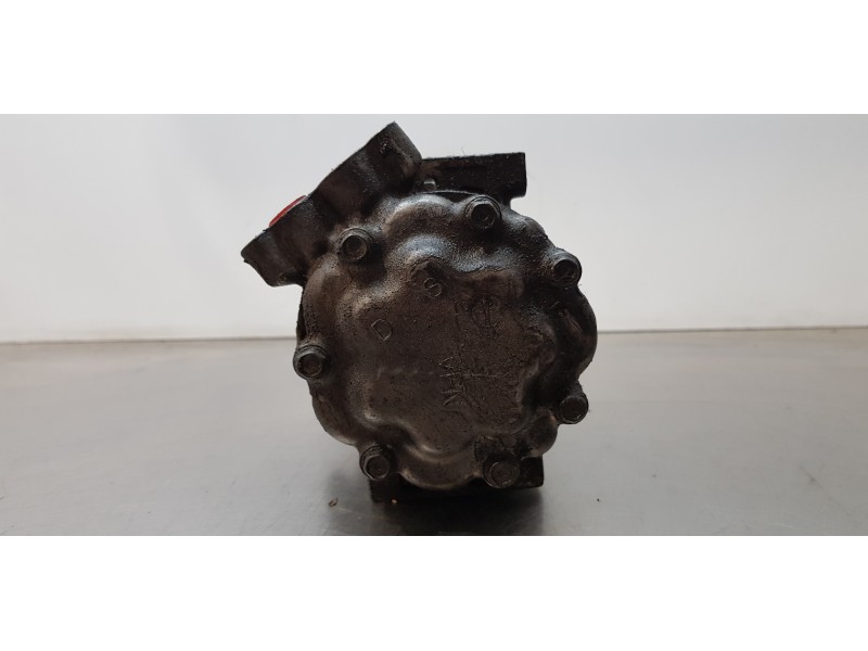 Recambio de compresor aire acondicionado para dacia sandero básico referencia OEM IAM 8200866441  