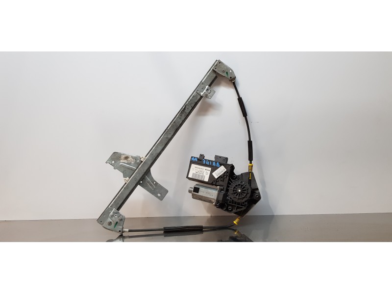 Recambio de elevalunas delantero derecho para peugeot 307 (s1) xt referencia OEM IAM 9634457480   Recambio de elevalunas delantero derecho para peugeot 307 (s1) xt referencia OEM IAM 9634457480