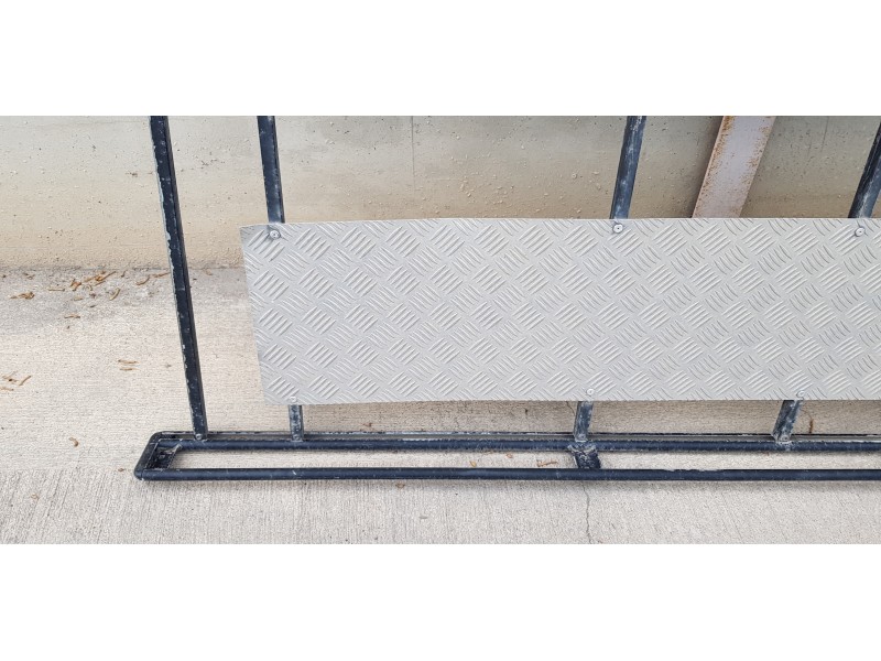 Recambio de barras techo para peugeot boxer furgón gran volumen 335 l3h3 pro bluehdi 130 referencia OEM IAM    Recambio de barras techo para peugeot boxer furgón gran volumen 335 l3h3 pro bluehdi 130 referencia OEM IAM