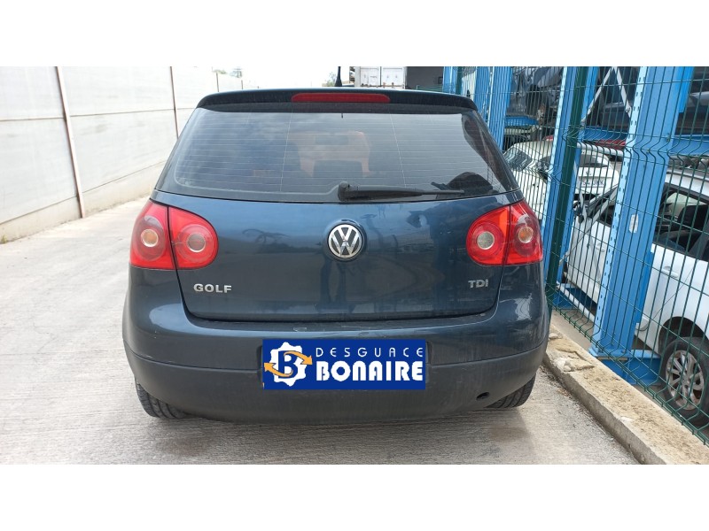 volkswagen golf v berlina (1k1) del año 2006