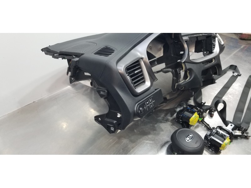 Recambio de kit airbag para kia ceed sportswagon tech referencia OEM IAM 84710J7AA0WK 80100J7000 80300J7000