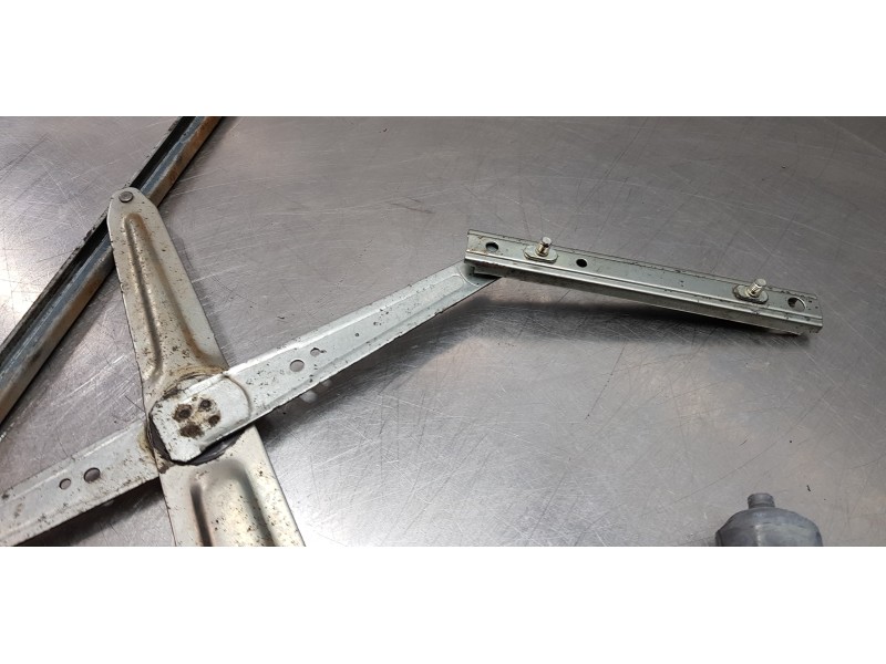 Recambio de elevalunas delantero izquierdo para mitsubishi outlander (gf0) motion 2wd referencia OEM IAM 5713A343 5713A343 