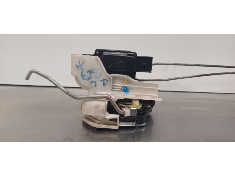 Recambio de cerradura puerta trasera derecha para kia picanto concept referencia OEM IAM 814201Y020   Recambio de cerradura puerta trasera derecha para kia picanto concept referencia OEM IAM 814201Y020