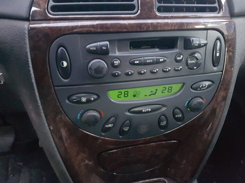 citroen c5 berlina del año 2002