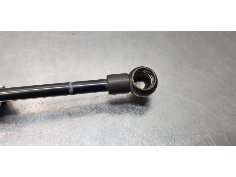 Recambio de amortiguadores maletero / porton para volvo c70 cabriolet t5 summum referencia OEM IAM 30633693  