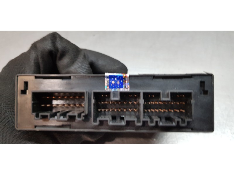 Recambio de modulo confort para nissan primera berlina (p12) line up referencia OEM IAM 28596AV309  