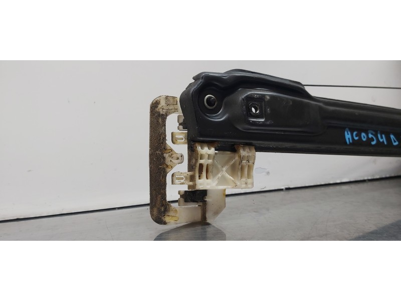 Recambio de elevalunas delantero izquierdo para iveco daily caja cerrada furgon ´2017 referencia OEM IAM 5801901053   Recambio de elevalunas delantero izquierdo para iveco daily caja cerrada furgon ´2017 referencia OEM IAM 5801901053