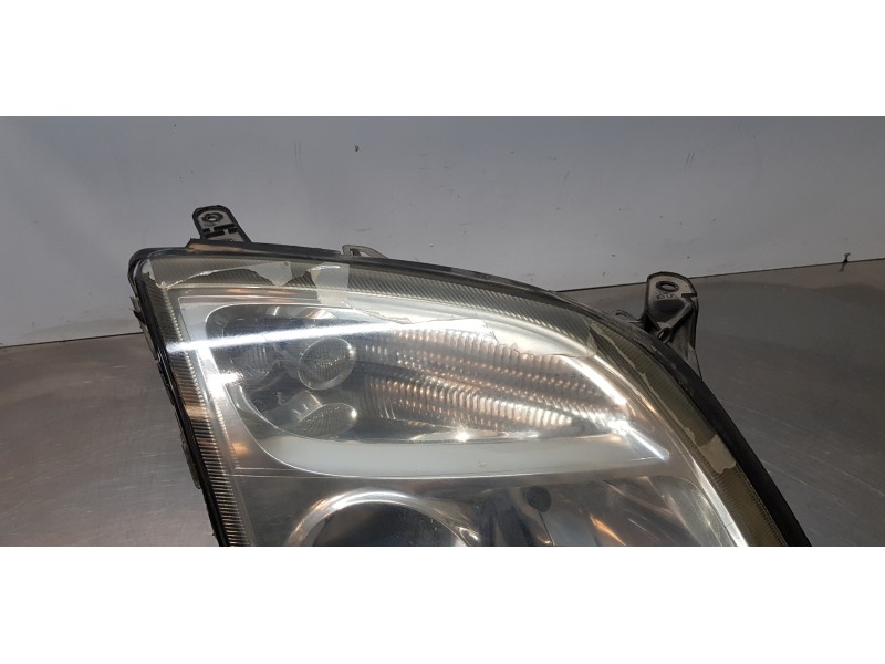 Recambio de faro derecho para opel signum básico referencia OEM IAM 15588800  