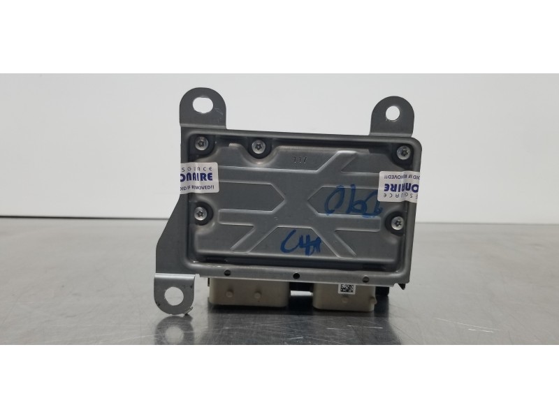 Recambio de kit airbag para kia ceed sportswagon tech referencia OEM IAM 84710J7AA0WK 80100J7000 80300J7000