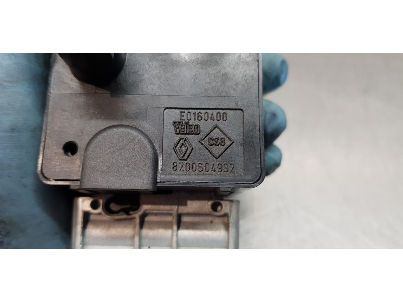 Recambio de antirrobo para renault scenic ii dynamique referencia OEM IAM 8200604932  