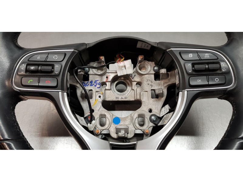 Recambio de volante para kia sportage basic 2wd referencia OEM IAM 56110F1130SA1   Recambio de volante para kia sportage basic 2wd referencia OEM IAM 56110F1130SA1