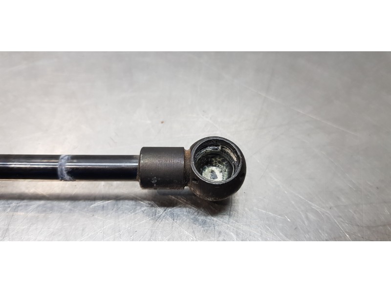 Recambio de amortiguadores maletero / porton para volvo c70 cabriolet t5 summum referencia OEM IAM 30633693  