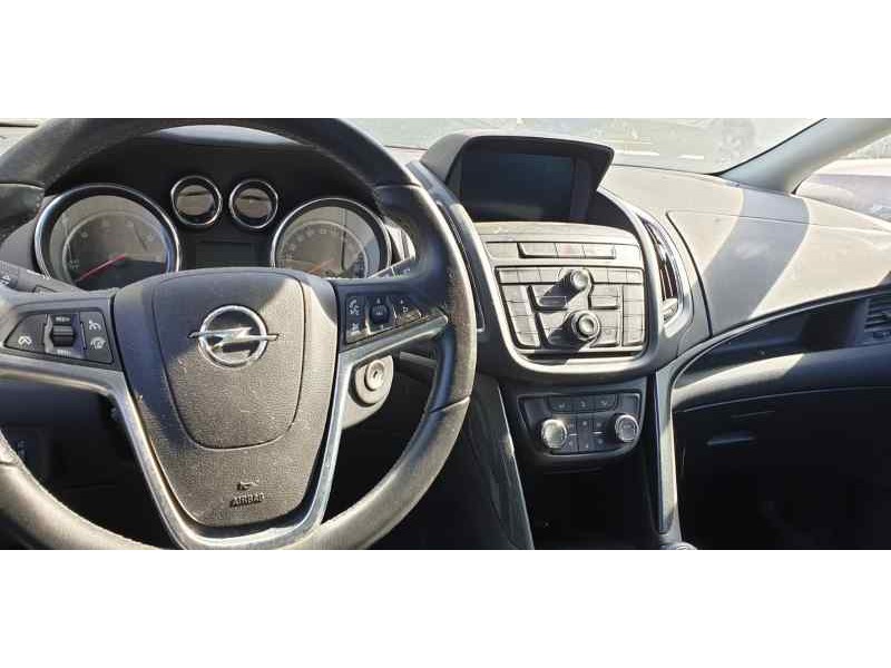 opel zafira tourer del año 2014