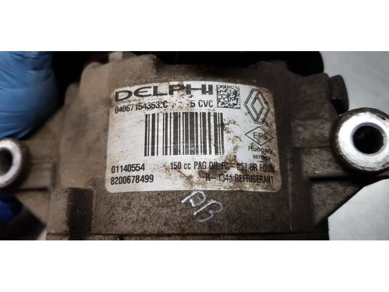 Recambio de compresor aire acondicionado para renault scenic ii dynamique referencia OEM IAM 8200678499  