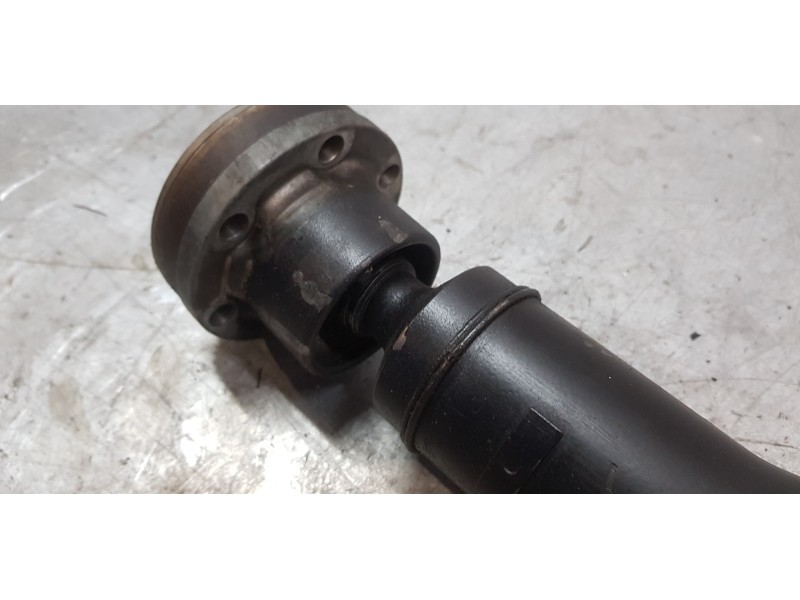 Recambio de transmision central delantera para mercedes clase r (w251) 320 cdi (251.022) referencia OEM IAM A2514100601  