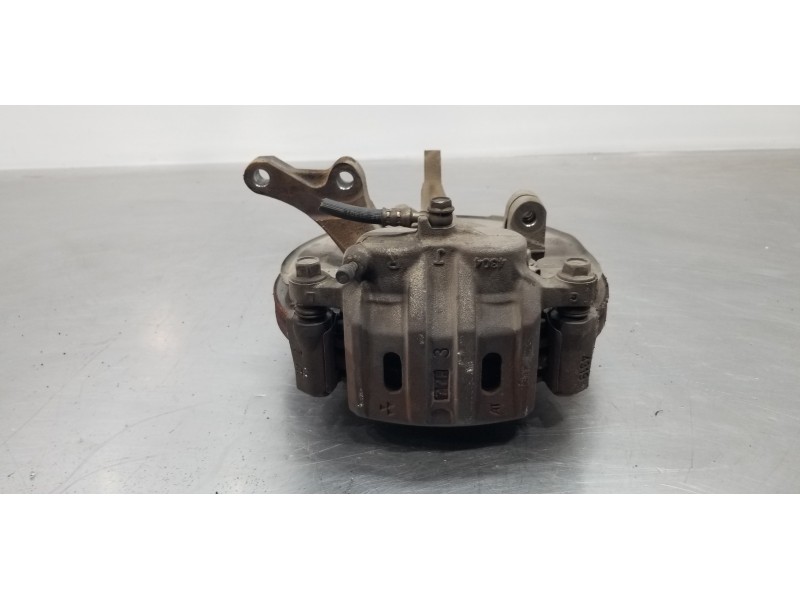 Recambio de mangueta delantera derecha para mitsubishi outlander (gf0) motion 2wd referencia OEM IAM 3870A008  