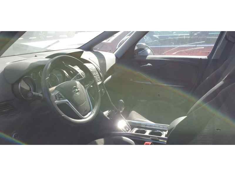 opel zafira tourer del año 2014