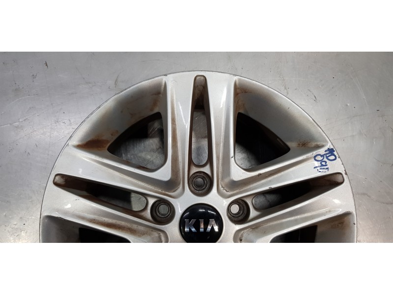 Recambio de llanta para kia ceed sportswagon tech referencia OEM IAM 52910J7200  