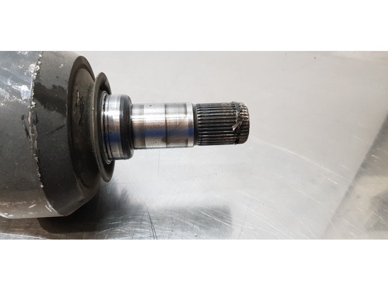 Recambio de transmision trasera derecha para mercedes clase r (w251) 320 cdi (251.022) referencia OEM IAM A2513500610  