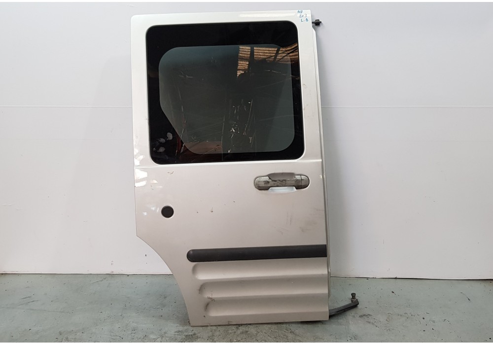 Recambio de puerta lateral corredera derecha para ford tourneo connect (tc7) familiar referencia OEM IAM AT16V24602BB  
