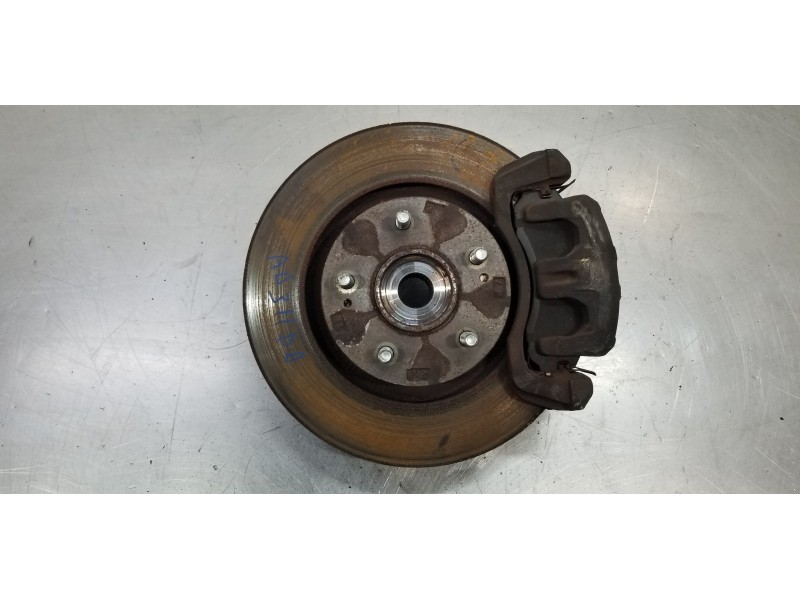 Recambio de mangueta delantera derecha para mitsubishi outlander (gf0) motion 2wd referencia OEM IAM 3870A008  