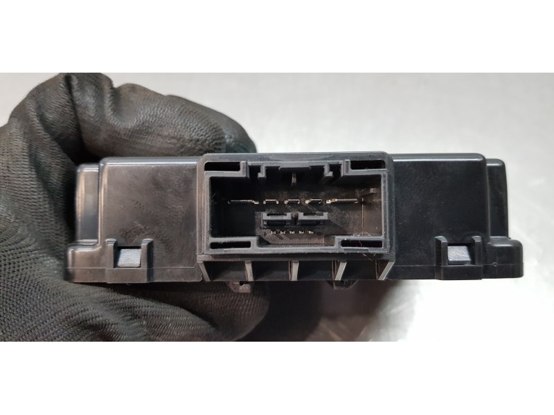 Recambio de modulo electronico para hyundai kona klass 2wd referencia OEM IAM 95310J9000  