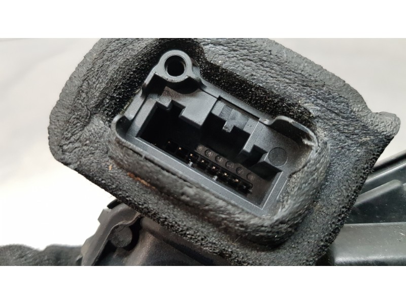 Recambio de cerradura puerta delantera izquierda para volkswagen caddy ocio comfortline bmt referencia OEM IAM 5TB837015A  