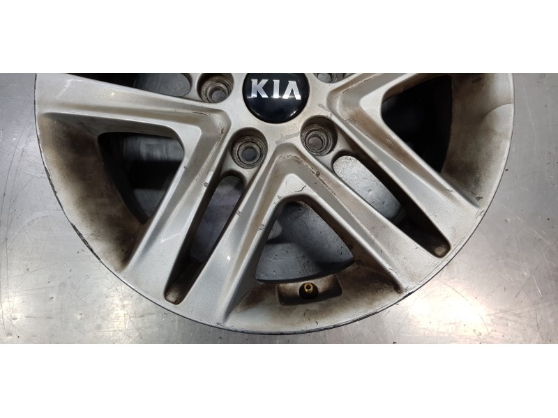 Recambio de llanta para kia ceed sportswagon tech referencia OEM IAM 52910J7200  