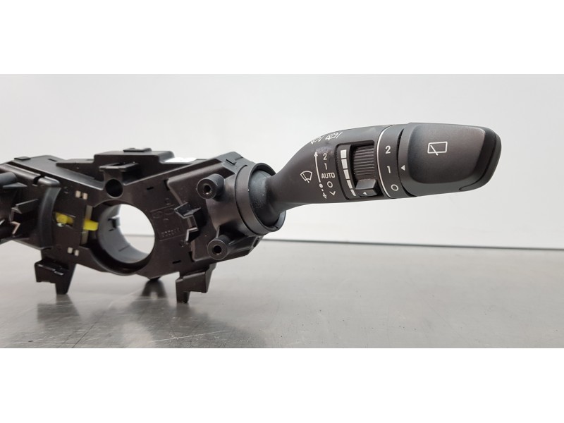 Recambio de mando multifuncion para hyundai kona klass 2wd referencia OEM IAM 93403J9960  