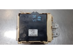 Recambio de caja reles / fusibles para toyota auris touring sports (e18) hybrid active referencia OEM IAM 8273012X70A   2