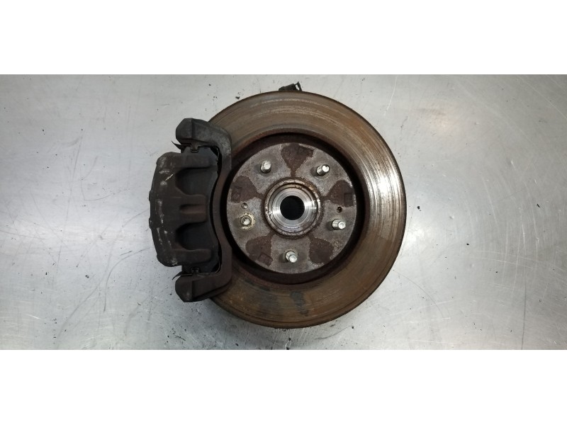 Recambio de mangueta delantera izquierda para mitsubishi outlander (gf0) motion 2wd referencia OEM IAM 3870A007  