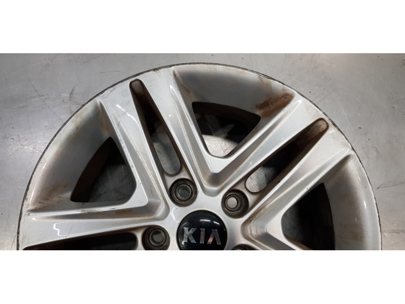 Recambio de llanta para kia ceed sportswagon tech referencia OEM IAM 52910J7200  