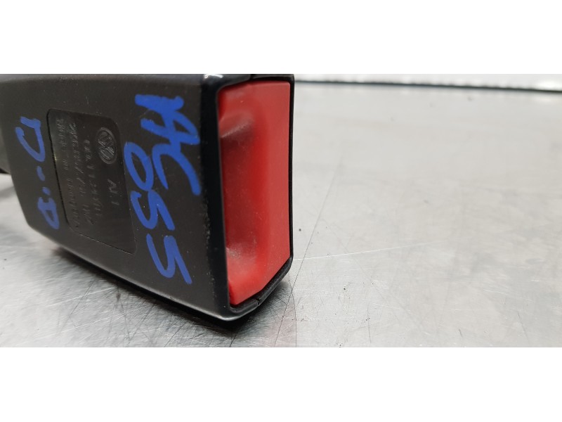 Recambio de no identificado para volkswagen caddy ocio comfortline bmt referencia OEM IAM 2K6857756  