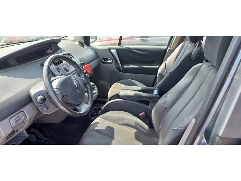 renault scenic ii del año 2006