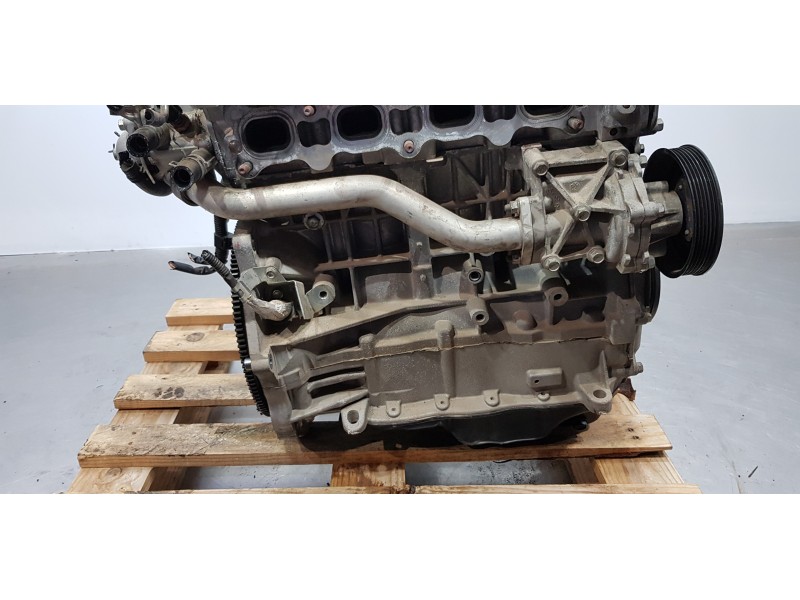 Recambio de motor completo para mitsubishi outlander (gf0) motion 2wd referencia OEM IAM 4J11  