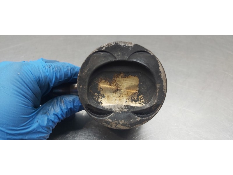 Recambio de piston para volkswagen golf vi (5k1) sport referencia OEM IAM 03C107065BF   Recambio de piston para volkswagen golf vi (5k1) sport referencia OEM IAM 03C107065BF