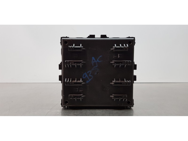 Recambio de modulo electronico para hyundai kona klass 2wd referencia OEM IAM 95480J9070  