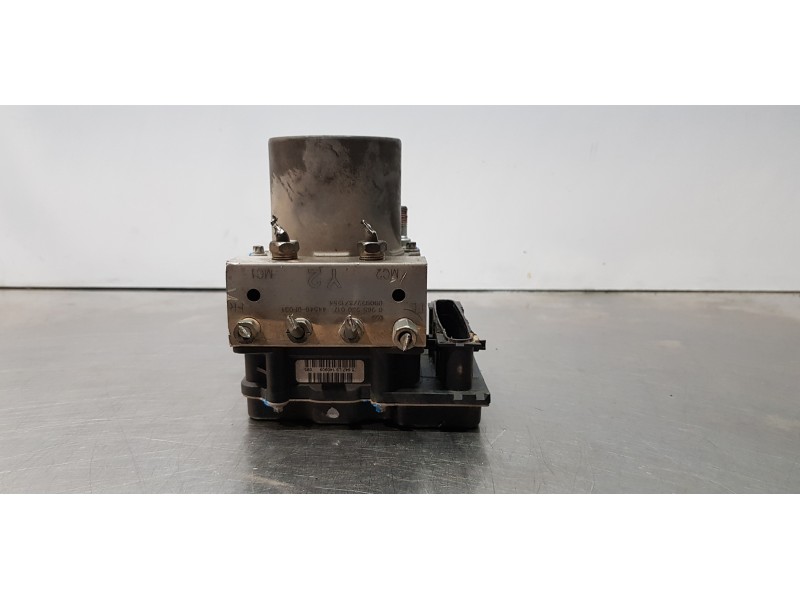 Recambio de abs para toyota verso comfort referencia OEM IAM 445400F031  