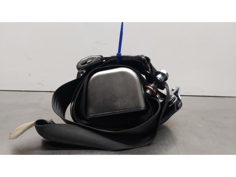 Recambio de cinturon seguridad trasero derecho para volkswagen caddy ocio comfortline bmt referencia OEM IAM    Recambio de cinturon seguridad trasero derecho para volkswagen caddy ocio comfortline bmt referencia OEM IAM