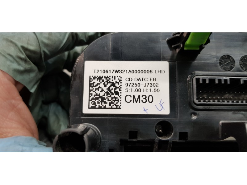 Recambio de mando climatizador para kia ceed sportswagon tech referencia OEM IAM 97250J7302WK 97250J7302 