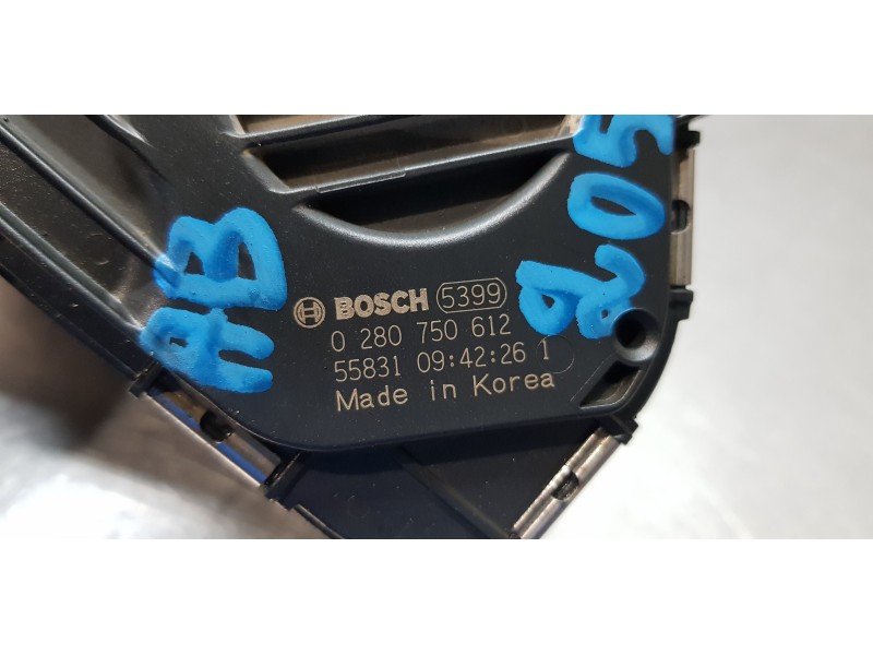 Recambio de caja mariposa para kia carens ( ) emotion referencia OEM IAM 351002A600  