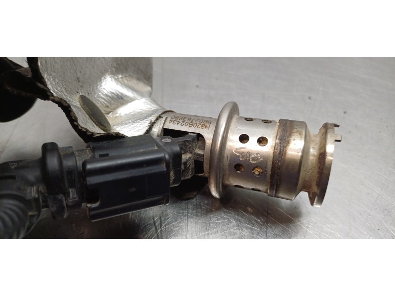 Recambio de inyector para peugeot 308 sw access referencia OEM IAM 9802763880  