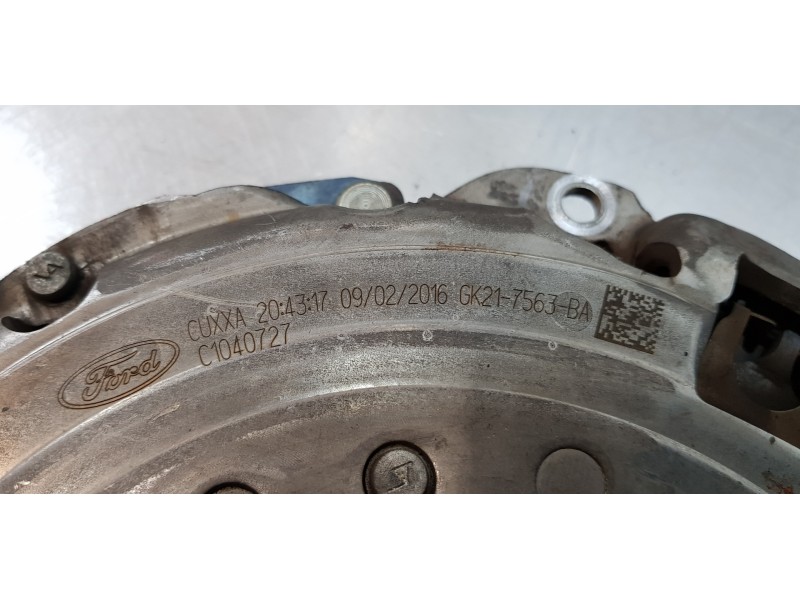 Recambio de volante motor para ford transit kastenwagen (ttg) 310 l2 ambiente referencia OEM IAM GK216477AA GK217563BA 