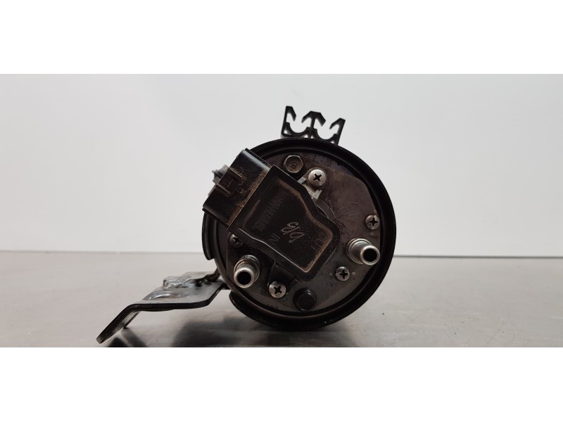 Recambio de soporte filtro gasoil para hyundai kona klass 2wd referencia OEM IAM 31970J9850  